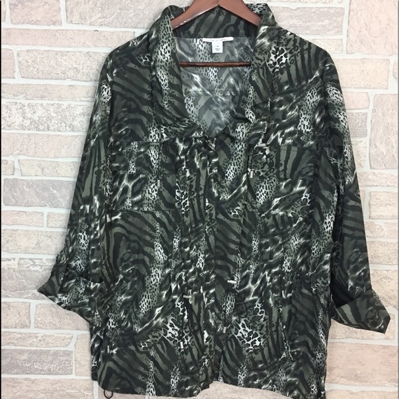 Kenneth Cole Jackets & Blazers - Kenneth Cole Green Animal Print Spring sport Jacket Med